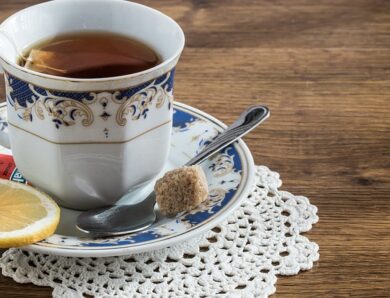 Czy słuszne jest słodzenie herbaty?